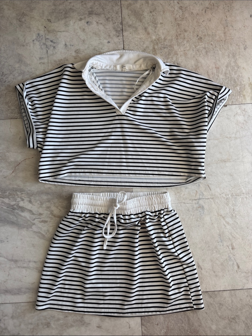 Klesis striped oversized cropped shirt and skort set